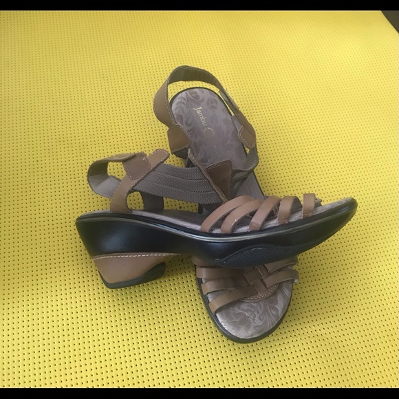 Sports wedges comfortable size 91/2 - Picture 4 of 6